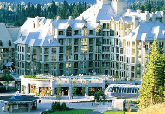 Pan_Pacific_Whistler_Mountainside_1