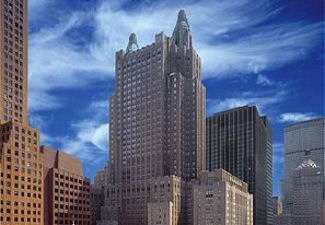 Waldorf-Astoria-New-York-luxury-hotel